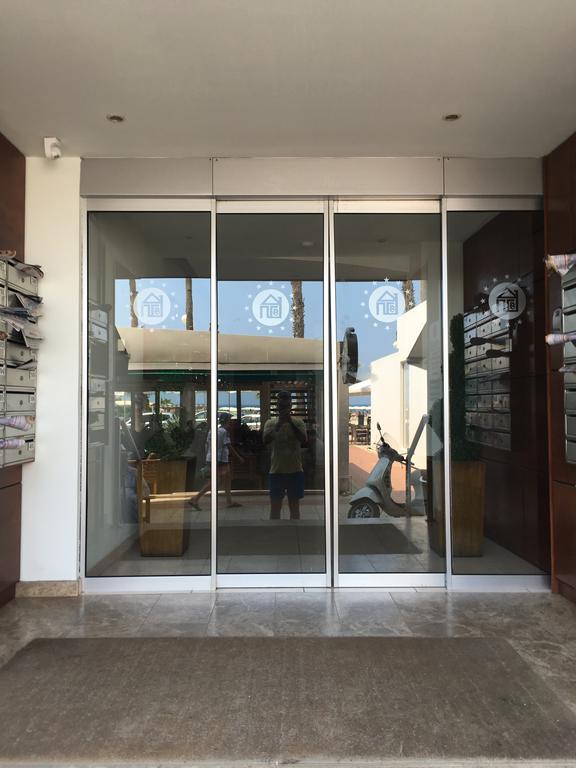 Ithaki Phinikoudes Apartment No. 102 Larnaca Ngoại thất bức ảnh